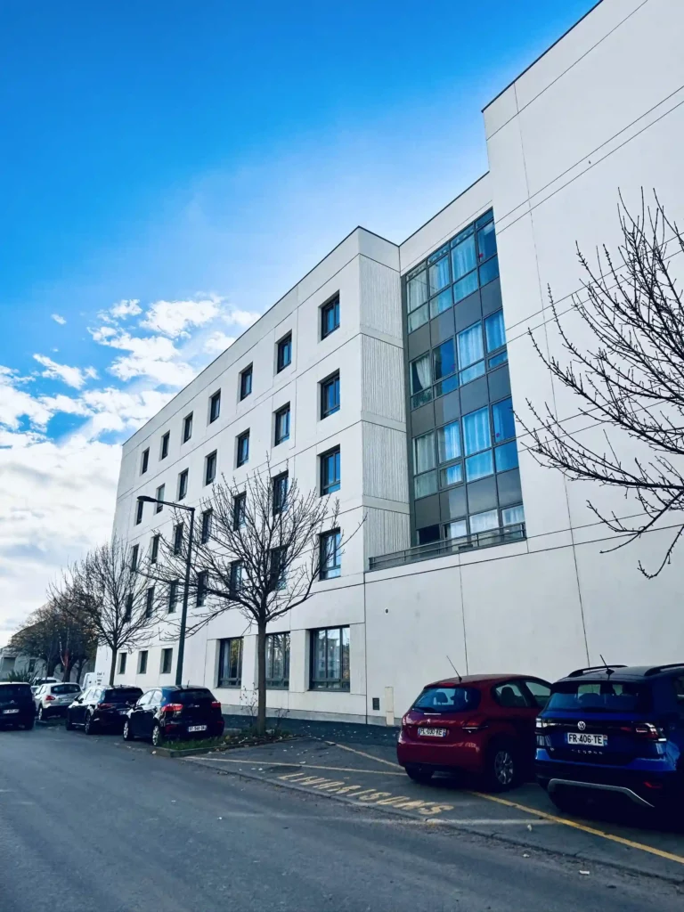 FBC - FERMETURE BATIMENT CONCEPT Fabricant & Installateur de Menuiserie Aluminium pour les professionnels